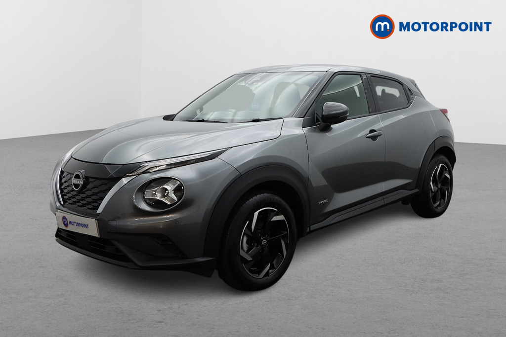 Nissan Juke N-Connecta Automatic Petrol-Electric Hybrid SUV - Stock Number (1496714) - Passenger side front corner