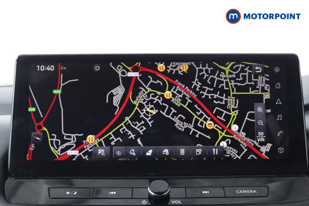 Nissan Qashqai N-Connecta Manual Petrol SUV - Stock Number (1497873) - 2nd supplementary image