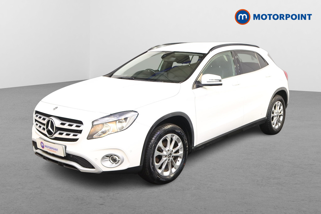 Mercedes-Benz GLA SE Manual Petrol SUV - Stock Number (1489005) - Passenger side front corner