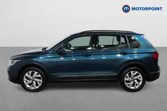 Volkswagen Tiguan Life Automatic Petrol SUV - Stock Number (1491740) - Passenger side