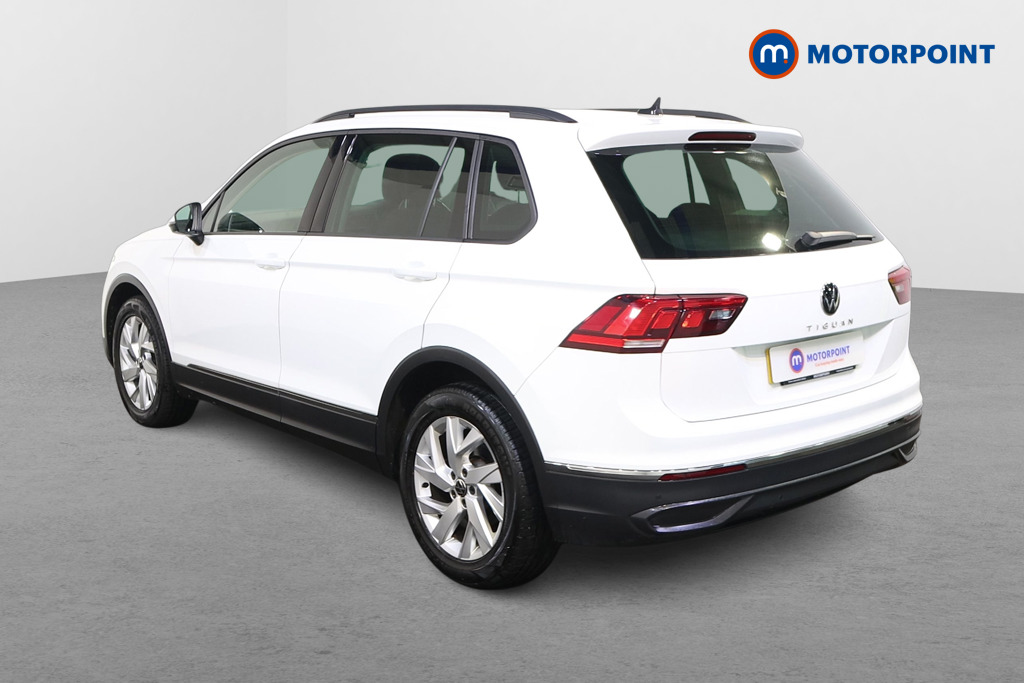 Volkswagen Tiguan Life Manual Petrol SUV - Stock Number (1492735) - Passenger side rear corner