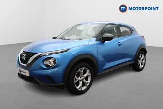 Nissan Juke N-Connecta Automatic Petrol SUV - Stock Number (1493030) - Passenger side front corner