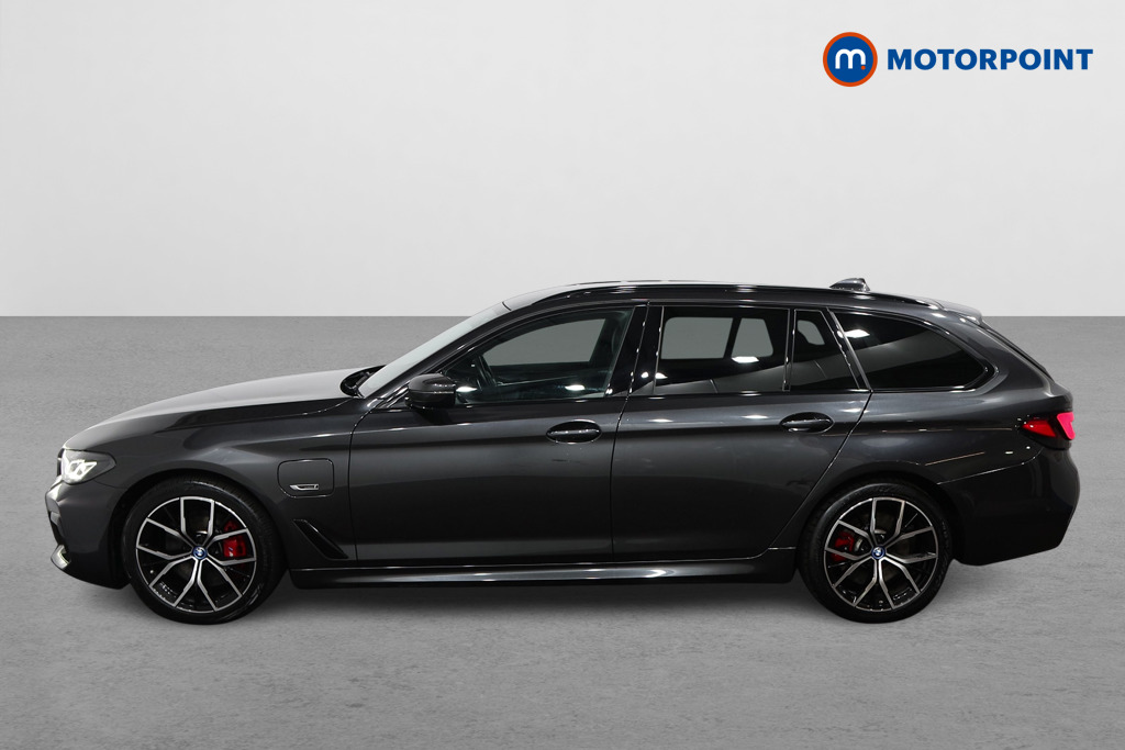 BMW 5 Series M Sport Automatic Petrol Plug-In Hybrid Estate - Stock Number (1497967) - Passenger side