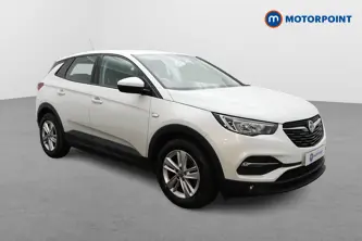 Vauxhall Grandland X SE Manual Petrol SUV - Stock Number (1473925) - Drivers side front corner