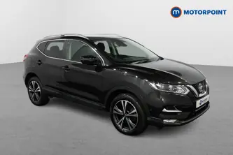 Nissan Qashqai N-Connecta Manual Diesel SUV - Stock Number (1487055) - Drivers side front corner