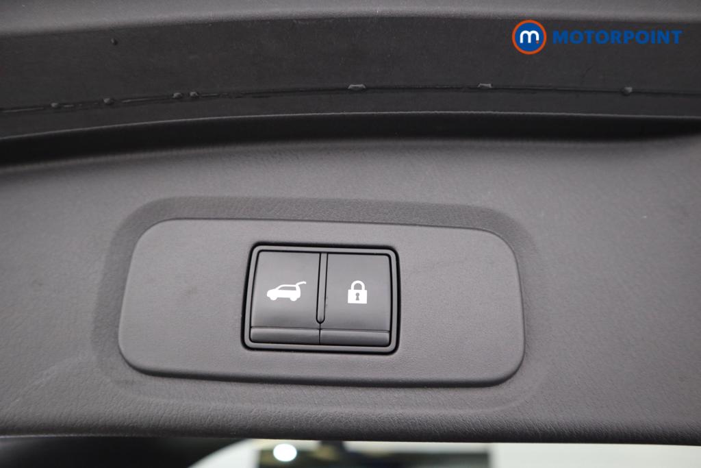 Nissan Qashqai Tekna Manual Petrol SUV - Stock Number (1488241) - 15th supplementary image