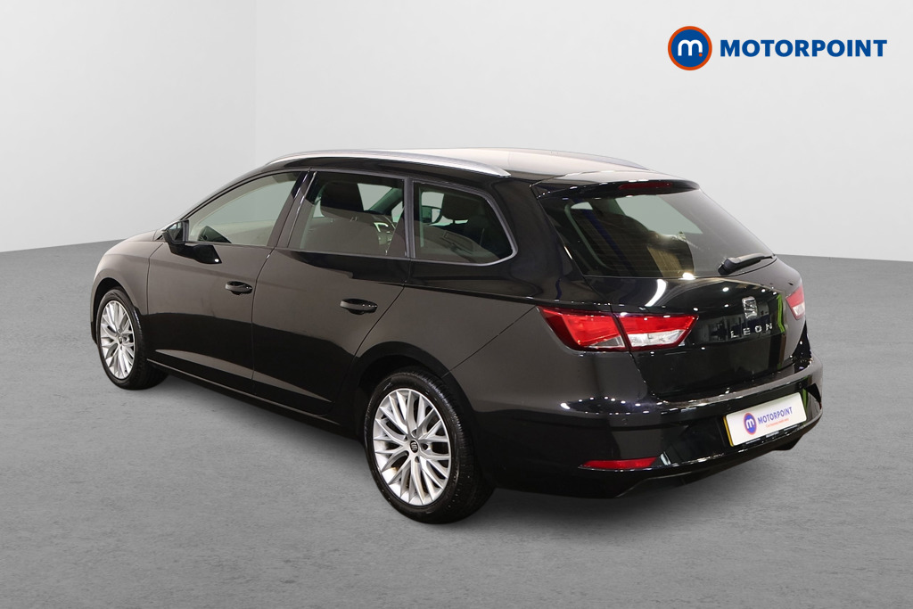 Seat Leon Se Dynamic Manual Diesel Estate - Stock Number (1489301) - Passenger side rear corner