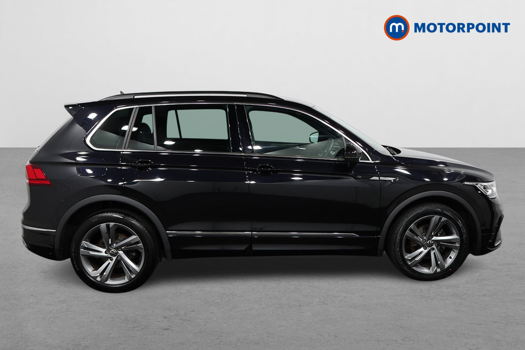 Volkswagen Tiguan R-Line Edition Automatic Diesel SUV - Stock Number (1491080) - Drivers side