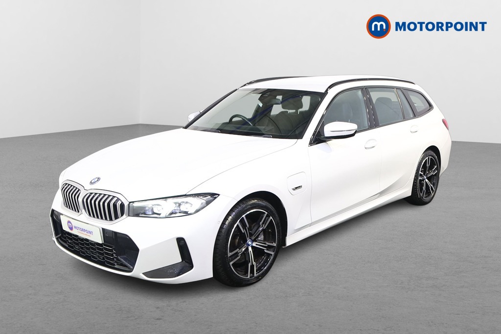 BMW 3 Series M Sport Automatic Petrol Plug-In Hybrid Estate - Stock Number (1494559) - Passenger side front corner