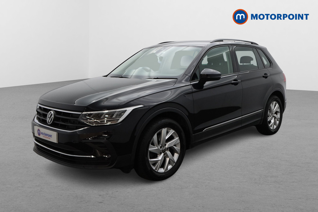 Volkswagen Tiguan Life Automatic Petrol SUV - Stock Number (1495296) - Passenger side front corner