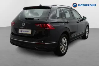 Volkswagen Tiguan Life Automatic Petrol SUV - Stock Number (1495296) - Drivers side rear corner