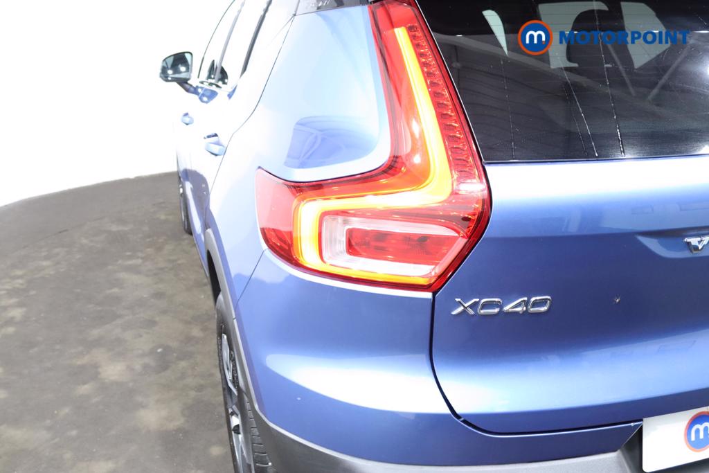 Volvo Xc40 R Design Manual Petrol SUV - Stock Number (1497390) - 31st supplementary image