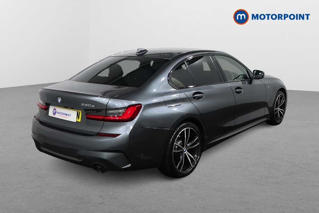 BMW 3 Series M Sport Automatic Petrol Plug-In Hybrid Saloon - Stock Number (1497618) - Drivers side rear corner