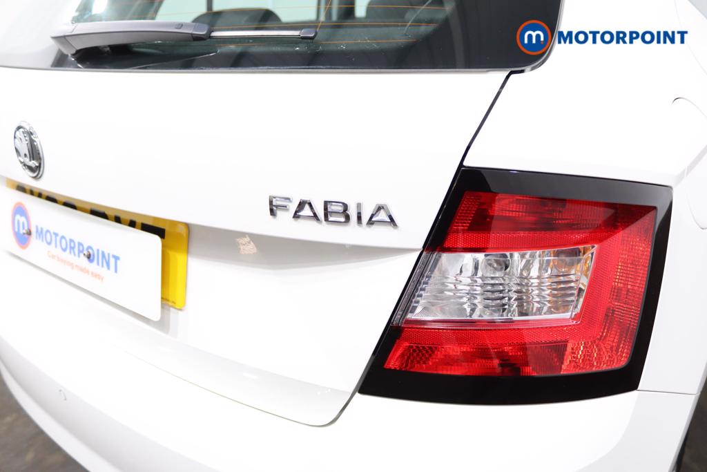 Skoda Fabia SE Manual Petrol Hatchback - Stock Number (1497808) - 24th supplementary image