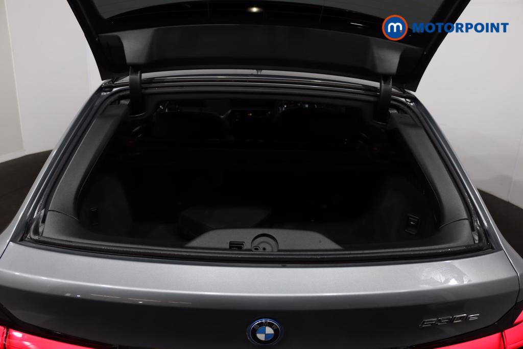 BMW 5 Series M Sport Automatic Petrol Plug-In Hybrid Estate - Stock Number (1498883) - 32nd supplementary image