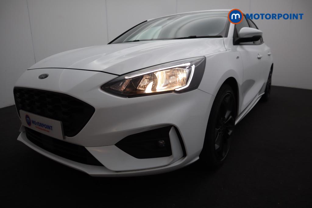 Ford Focus St-Line X Manual Petrol Hatchback - Stock Number (1485126) - 25th supplementary image