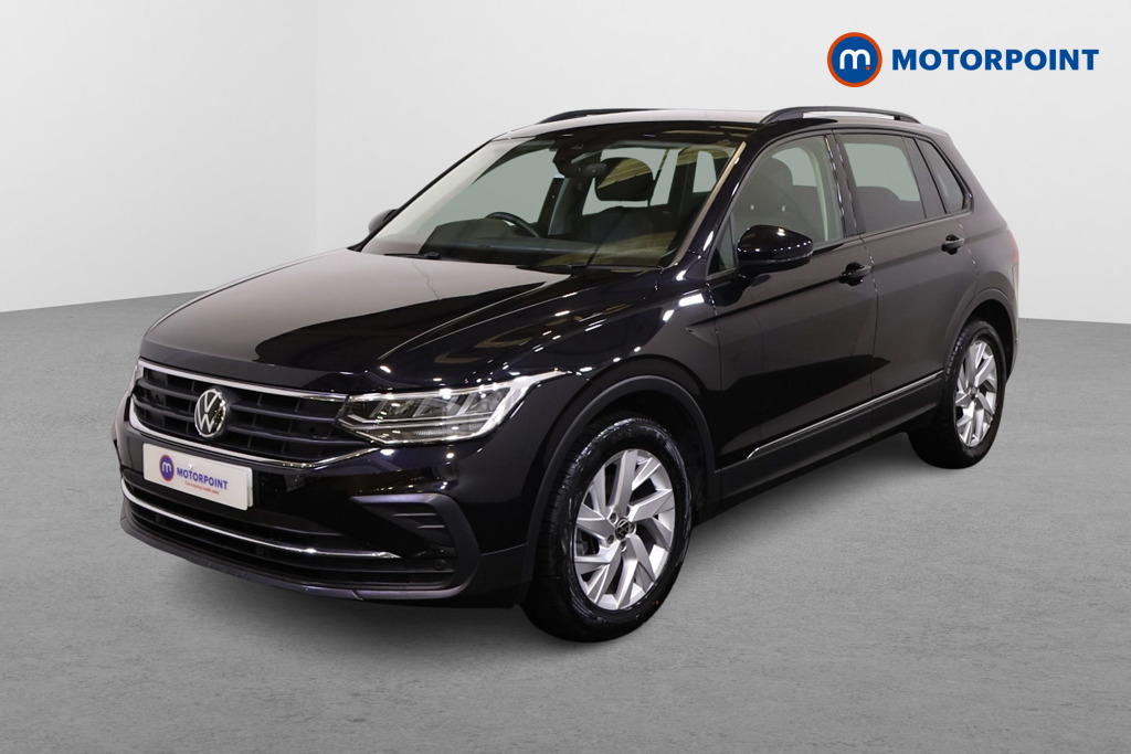 Volkswagen Tiguan Life Manual Petrol SUV - Stock Number (1487943) - Passenger side front corner