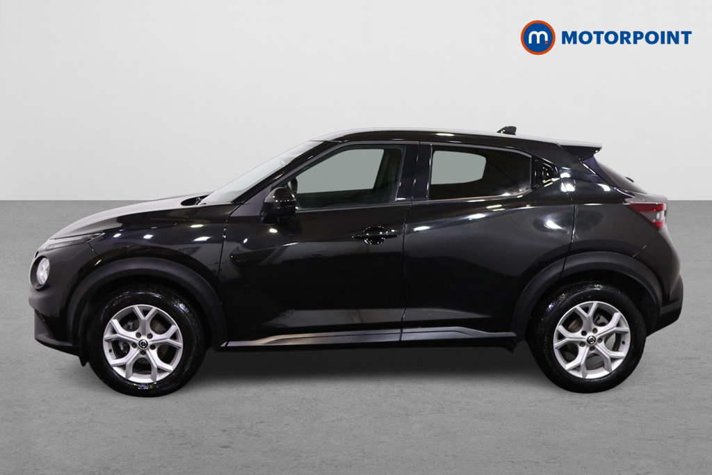 Nissan Juke N-Connecta Manual Petrol SUV - Stock Number (1492162) - Passenger side