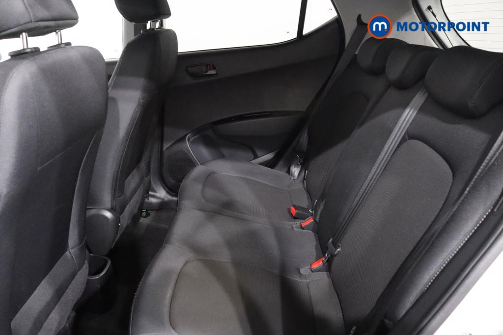 Hyundai I10 Play Manual Petrol Hatchback - Stock Number (1494841) - 5th supplementary image