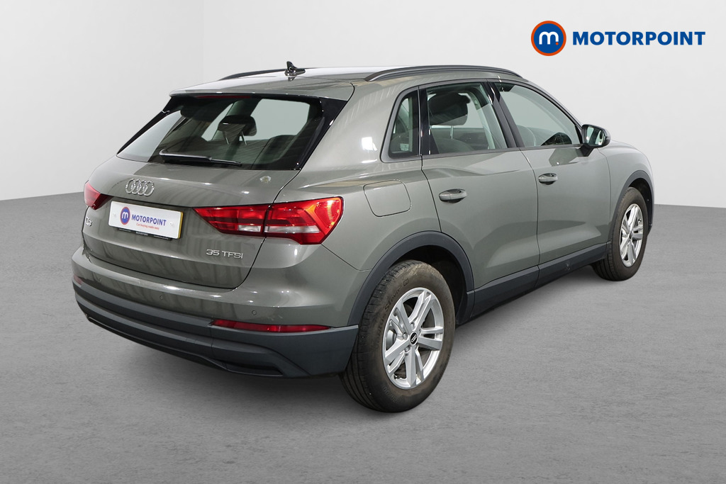 Audi Q3 Technik Manual Petrol SUV - Stock Number (1496704) - Drivers side rear corner