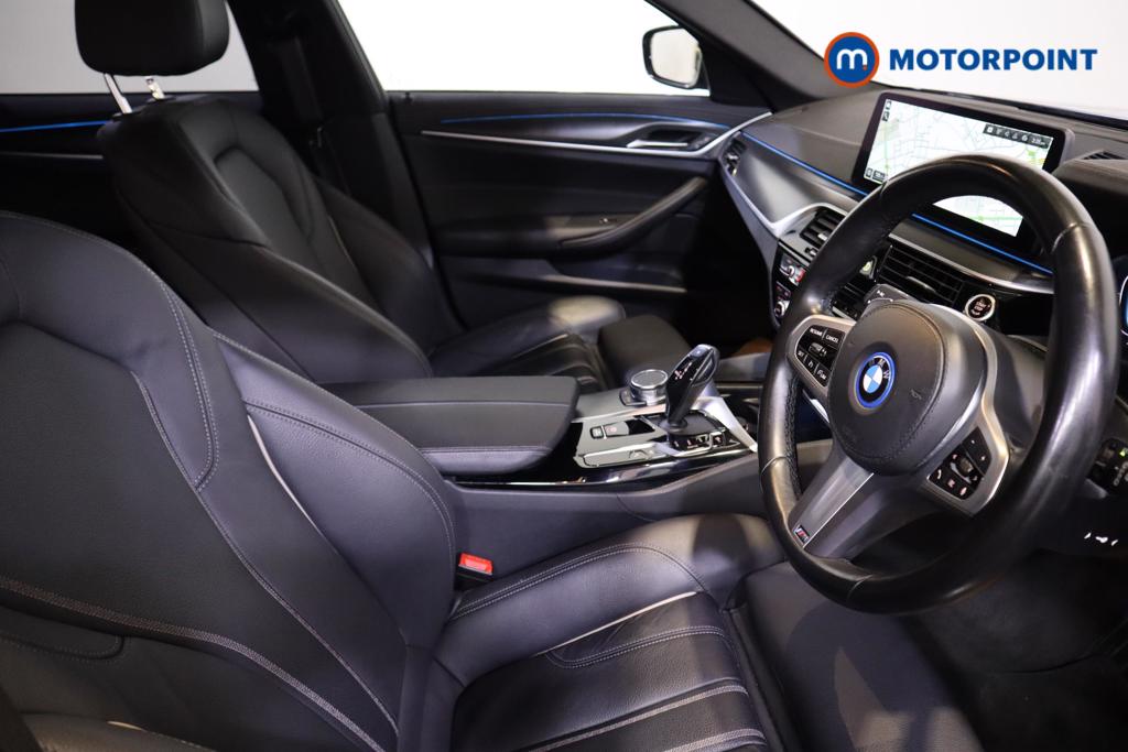 BMW 5 Series M Sport Automatic Petrol Plug-In Hybrid Estate - Stock Number (1498865) - 1st supplementary image