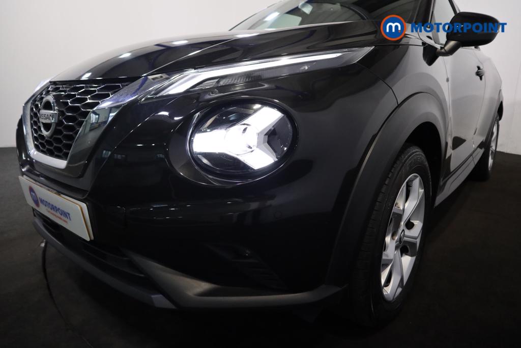 Nissan Juke N-Connecta Manual Petrol SUV - Stock Number (1487716) - 24th supplementary image