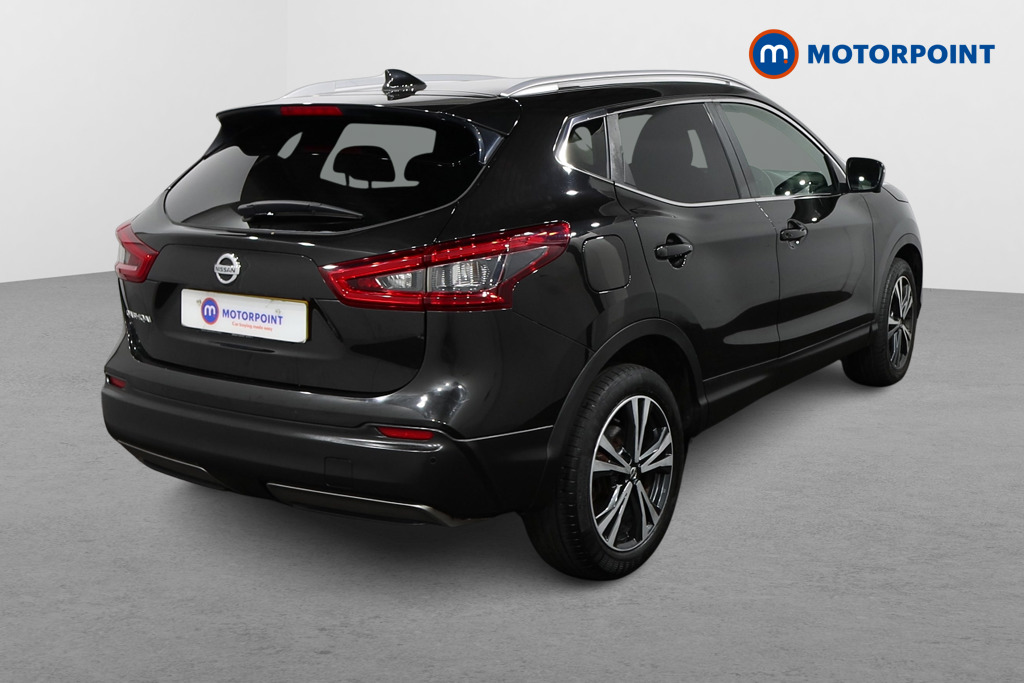 Nissan Qashqai N-Connecta Manual Petrol SUV - Stock Number (1489150) - Drivers side rear corner