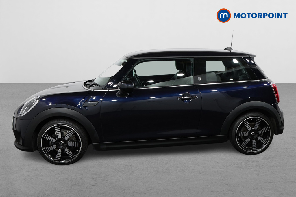 Mini Hatchback Cooper Exclusive Manual Petrol Hatchback - Stock Number (1491310) - Passenger side