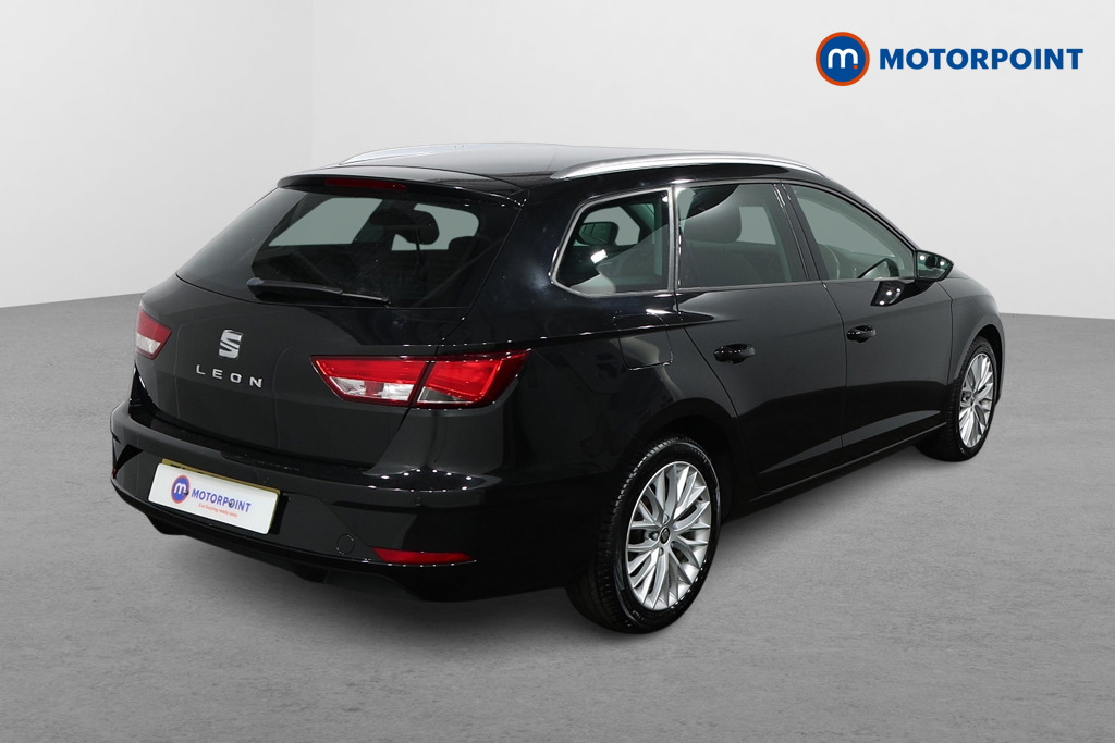 Seat Leon Se Dynamic Manual Diesel Estate - Stock Number (1493114) - Drivers side rear corner