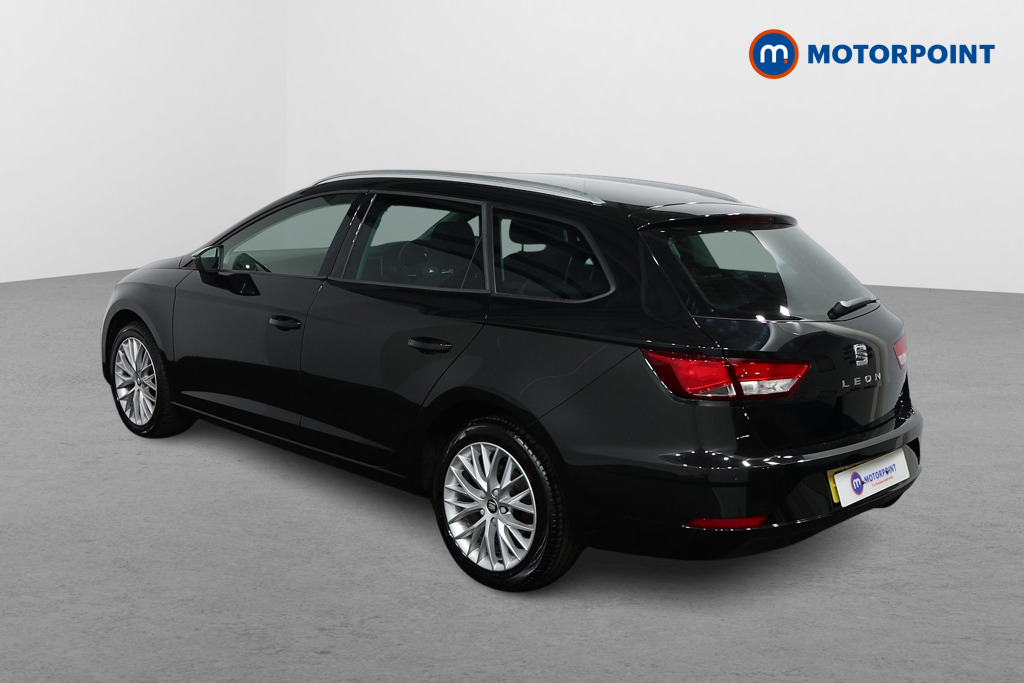 Seat Leon Se Dynamic Manual Diesel Estate - Stock Number (1493114) - Passenger side rear corner