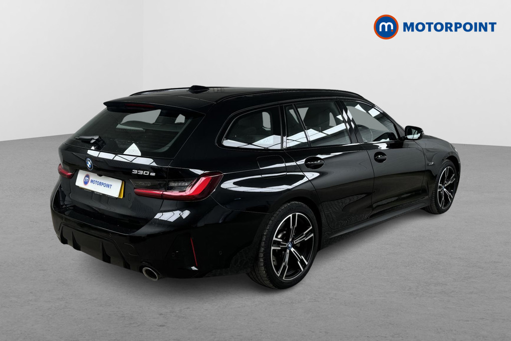 BMW 3 Series M Sport Automatic Petrol Plug-In Hybrid Estate - Stock Number (1494571) - Drivers side rear corner