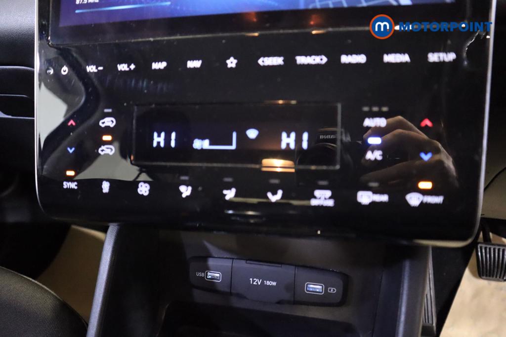 Hyundai Tucson Se Connect Manual Petrol SUV - Stock Number (1495308) - 5th supplementary image