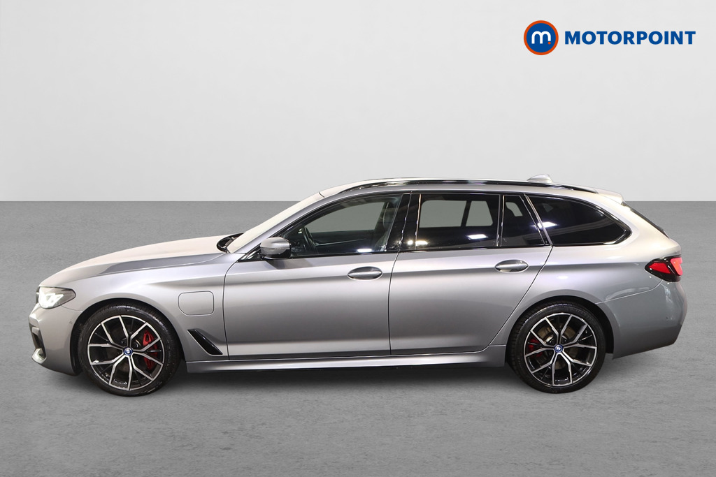 BMW 5 Series M Sport Automatic Petrol Plug-In Hybrid Estate - Stock Number (1497968) - Passenger side