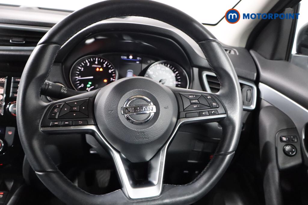 Nissan Qashqai N-Motion Manual Petrol SUV - Stock Number (1498011) - 3rd supplementary image