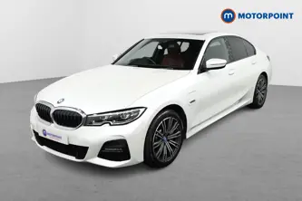 BMW 3 Series M Sport Automatic Petrol Plug-In Hybrid Saloon - Stock Number (1498902) - Passenger side front corner