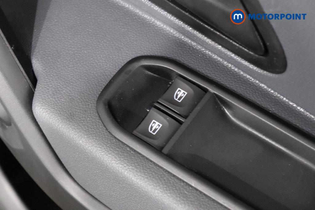 Dacia Duster Essential Manual Petrol SUV - Stock Number (1487580) - 23rd supplementary image