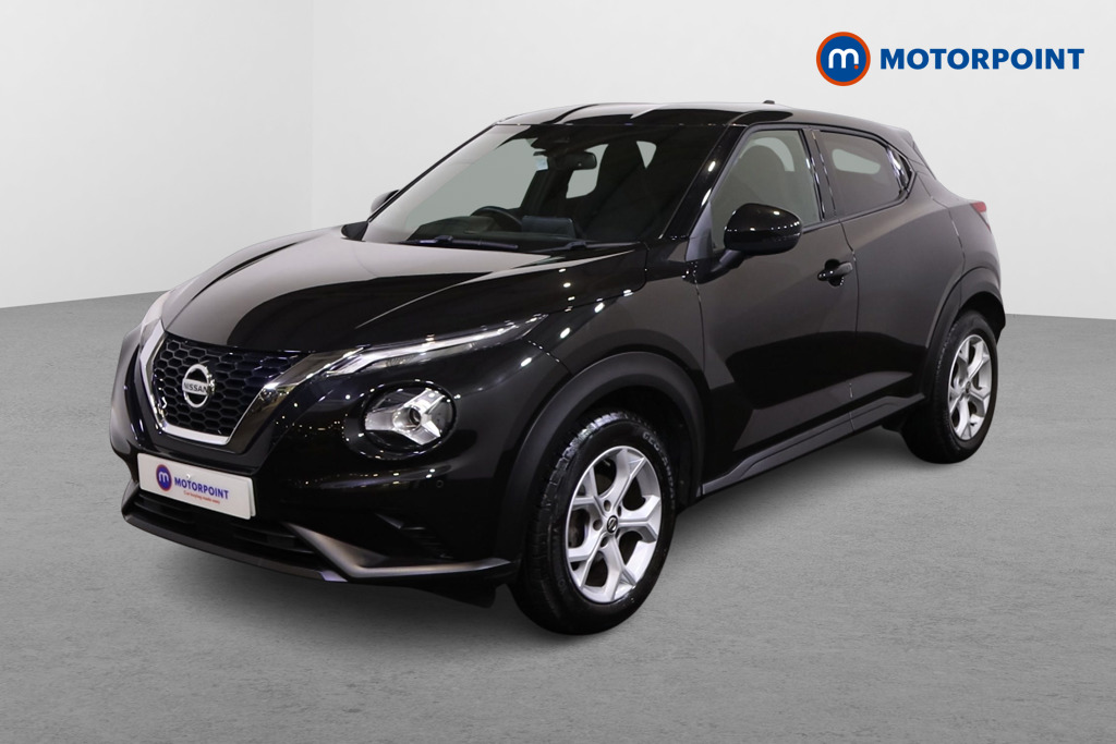 Nissan Juke N-Connecta Manual Petrol SUV - Stock Number (1493236) - Passenger side front corner