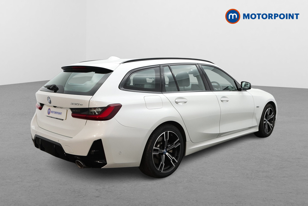 BMW 3 Series M Sport Automatic Petrol Plug-In Hybrid Estate - Stock Number (1494562) - Drivers side rear corner