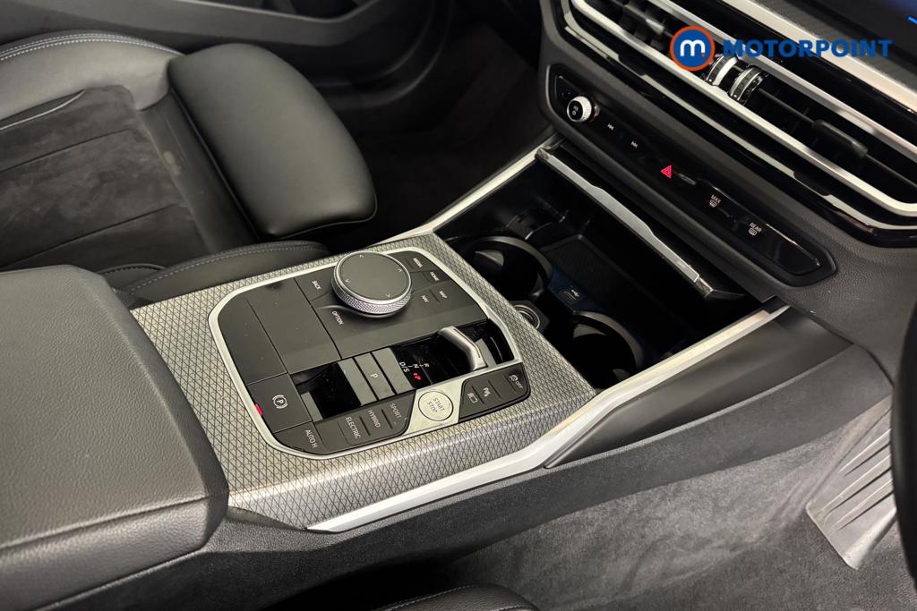 BMW 3 Series M Sport Automatic Petrol Plug-In Hybrid Estate - Stock Number (1494565) - 10th supplementary image