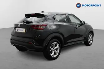 Nissan Juke N-Connecta Automatic Petrol SUV - Stock Number (1496316) - Drivers side rear corner