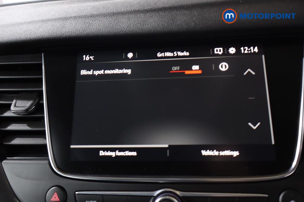 Vauxhall Grandland X Tech Line Nav Manual Petrol SUV - Stock Number (1496758) - 9th supplementary image