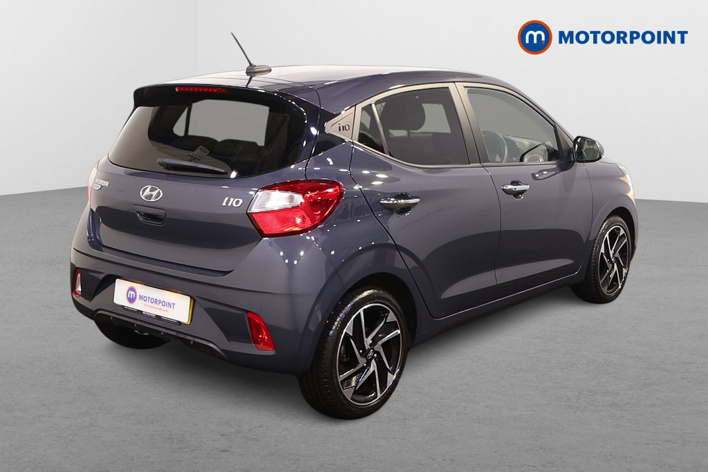 Hyundai I10 Premium Manual Petrol Hatchback - Stock Number (1497138) - Drivers side rear corner