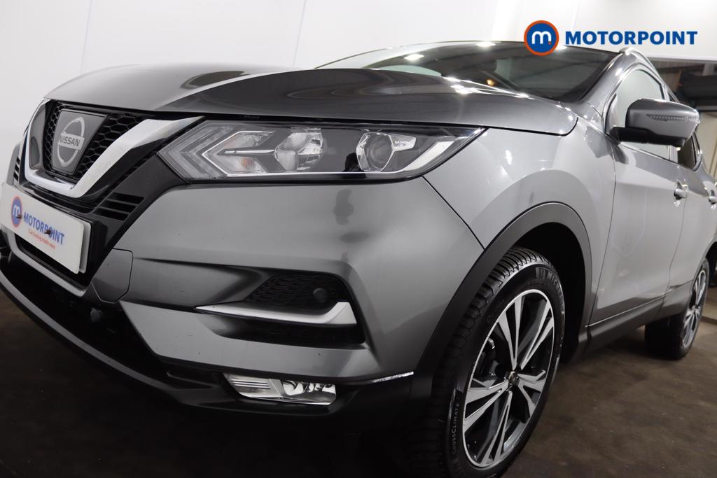 Nissan Qashqai N-Connecta Manual Diesel SUV - Stock Number (1497626) - 26th supplementary image