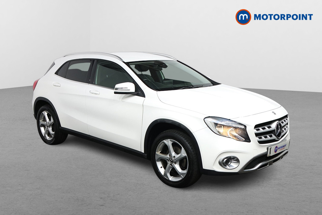 Mercedes-Benz GLA Sport Manual Petrol SUV - Stock Number (1498037) - Drivers side front corner