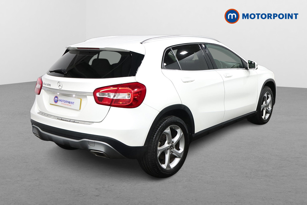 Mercedes-Benz GLA Sport Manual Petrol SUV - Stock Number (1498037) - Drivers side rear corner