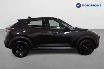 Nissan Juke Tekna Manual Petrol SUV - Stock Number (1487635) - Drivers side