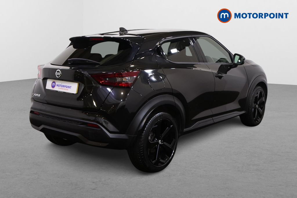 Nissan Juke Tekna Manual Petrol SUV - Stock Number (1487635) - Drivers side rear corner