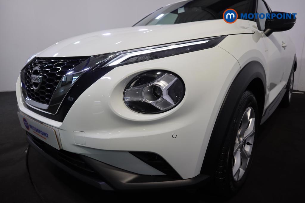 Nissan Juke N-Connecta Manual Petrol SUV - Stock Number (1489517) - 24th supplementary image