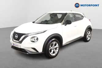 Nissan Juke N-Connecta Manual Petrol SUV - Stock Number (1489517) - Passenger side front corner