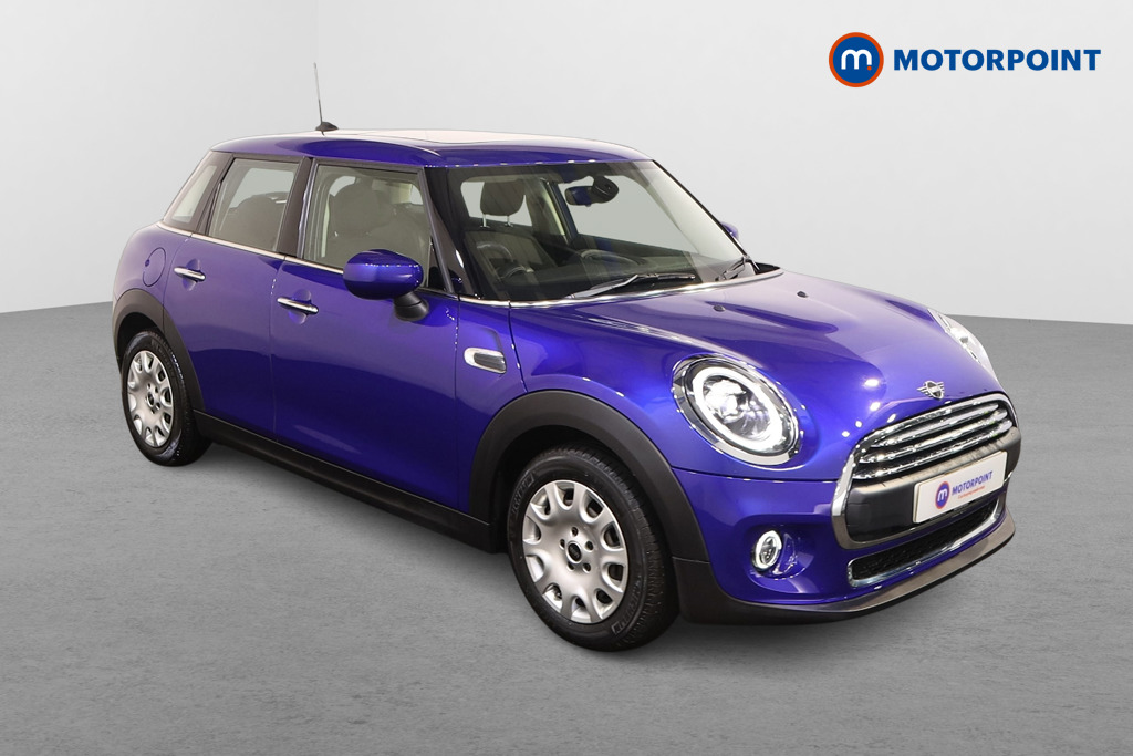 Mini Hatchback One Classic Manual Petrol Hatchback - Stock Number (1489921) - Drivers side front corner